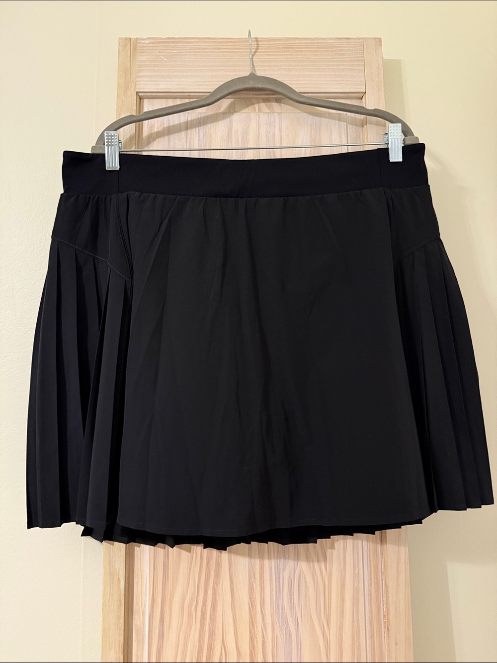 SPANX Black Skirt with Pleated Side Panels and Back